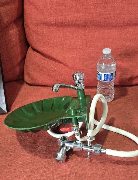 NEW Small Outdoor Backyard 2-in-1 Water Faucet and Water Fountain - Sink San Jose 95121 area
The sink is 12" x 10"