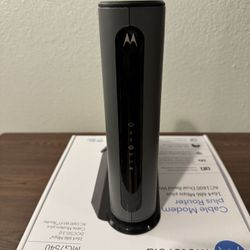 Motorola MG7540 Cable Modem + AC1600 Dual-Band Wi-Fi Router
