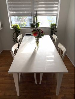 Pottery Barn Table and Chairs Set
