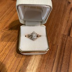 Gorgeous Diamond Engagement Ring