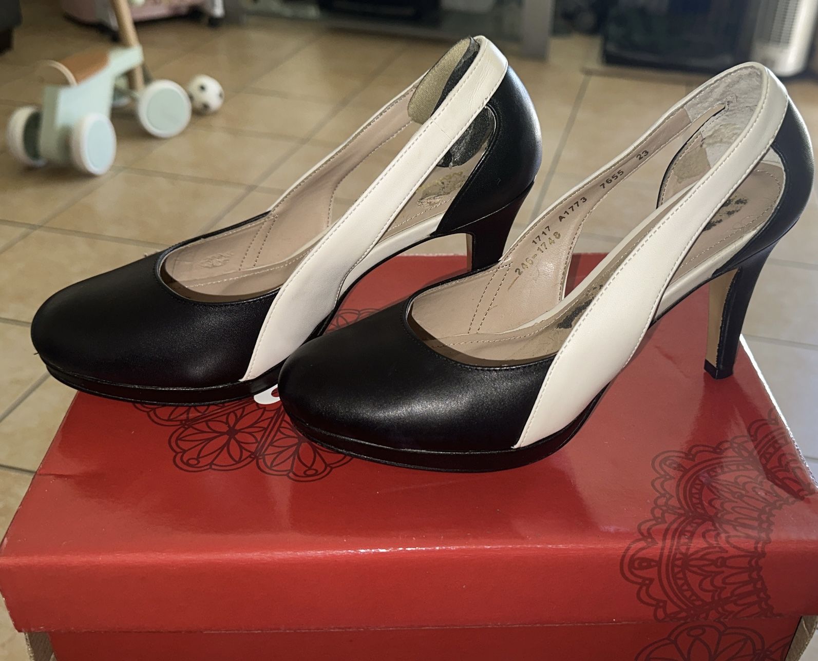 Andrea Heels