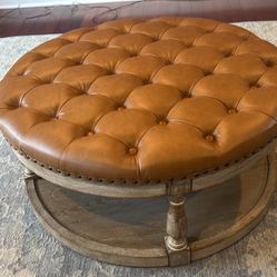 Round Cocktail Table Ottoman