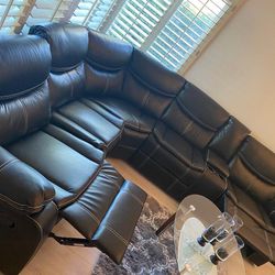 Brand New Gatria Reclining Leather Sectional Sofa Couch 