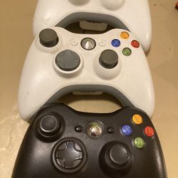 Xbox 360 Wireless Controllers