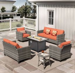 Patio furniture set outdoor new in the box