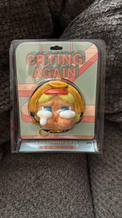Crybaby Earphone Case Popmart