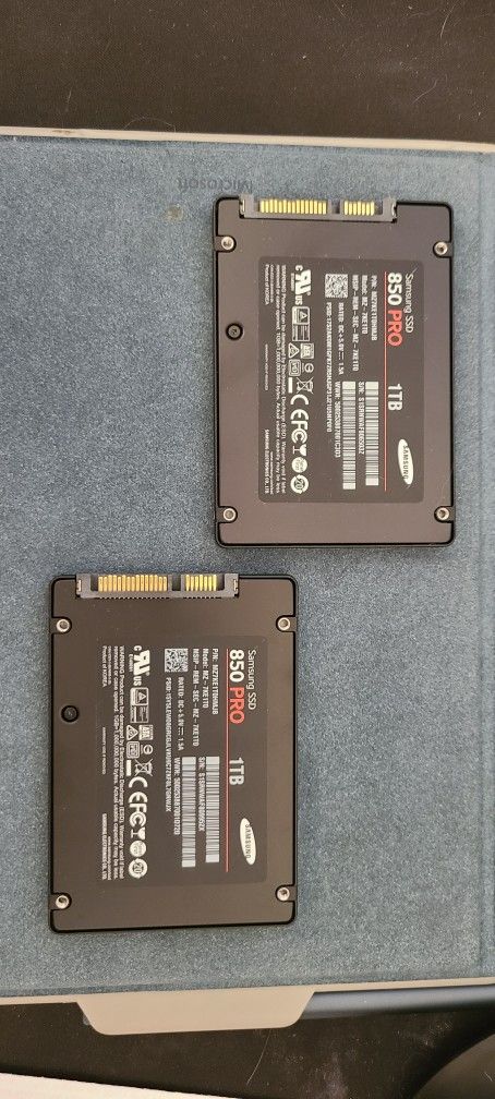 Samsung/ Crucial 1TB SSD Lot