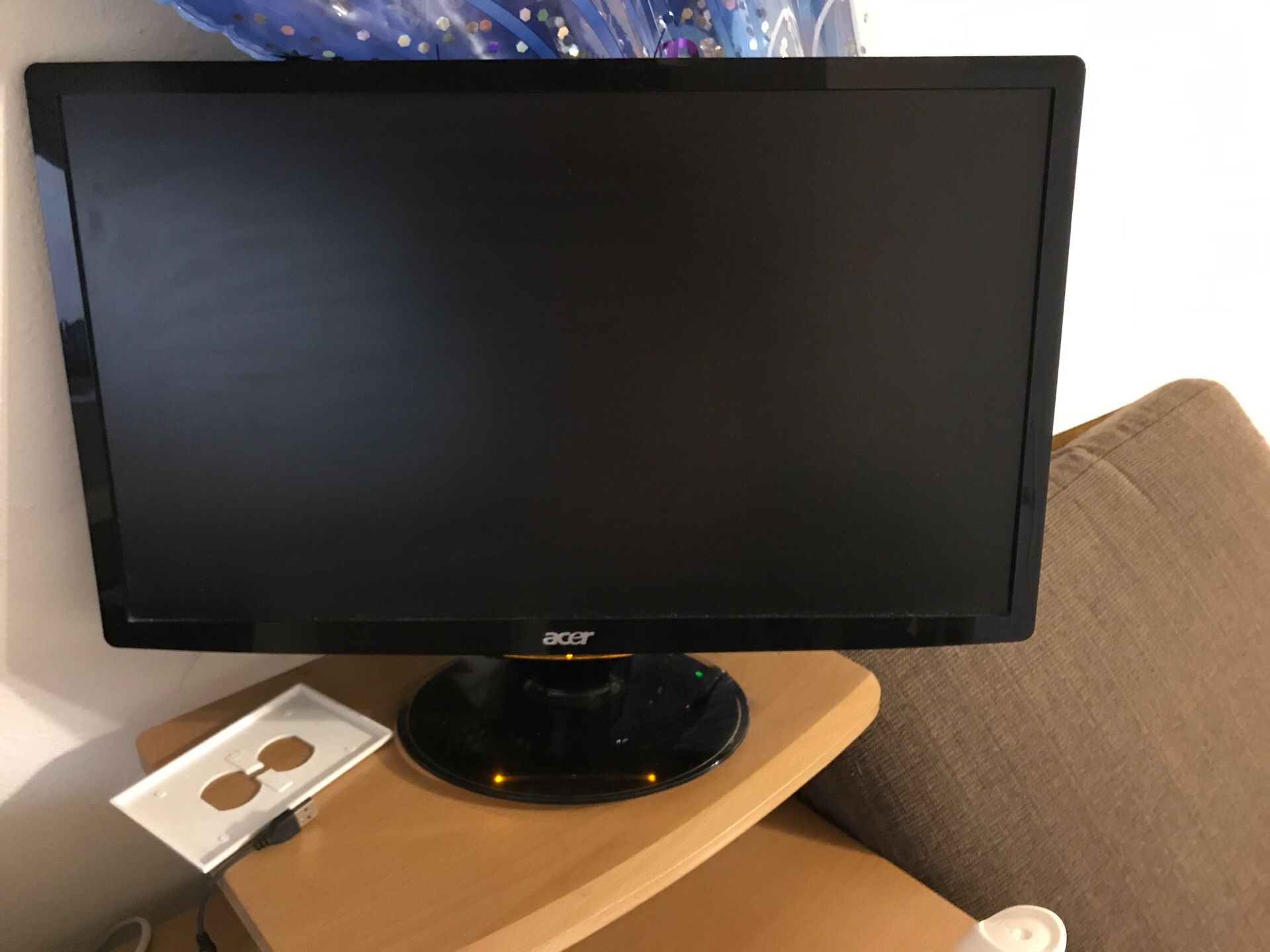 Acer 24’ computer monitor