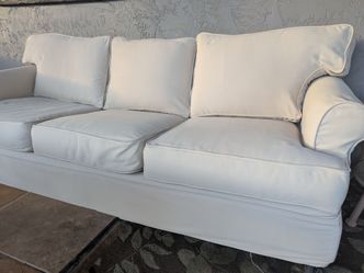 Sofa / Couch / Patio Furniture / Indoor Outdoor Sofa