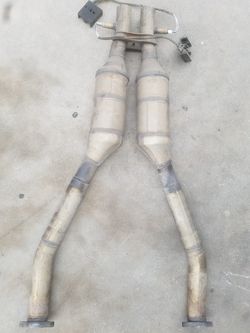 1999-2001 740iL Catalityc converters