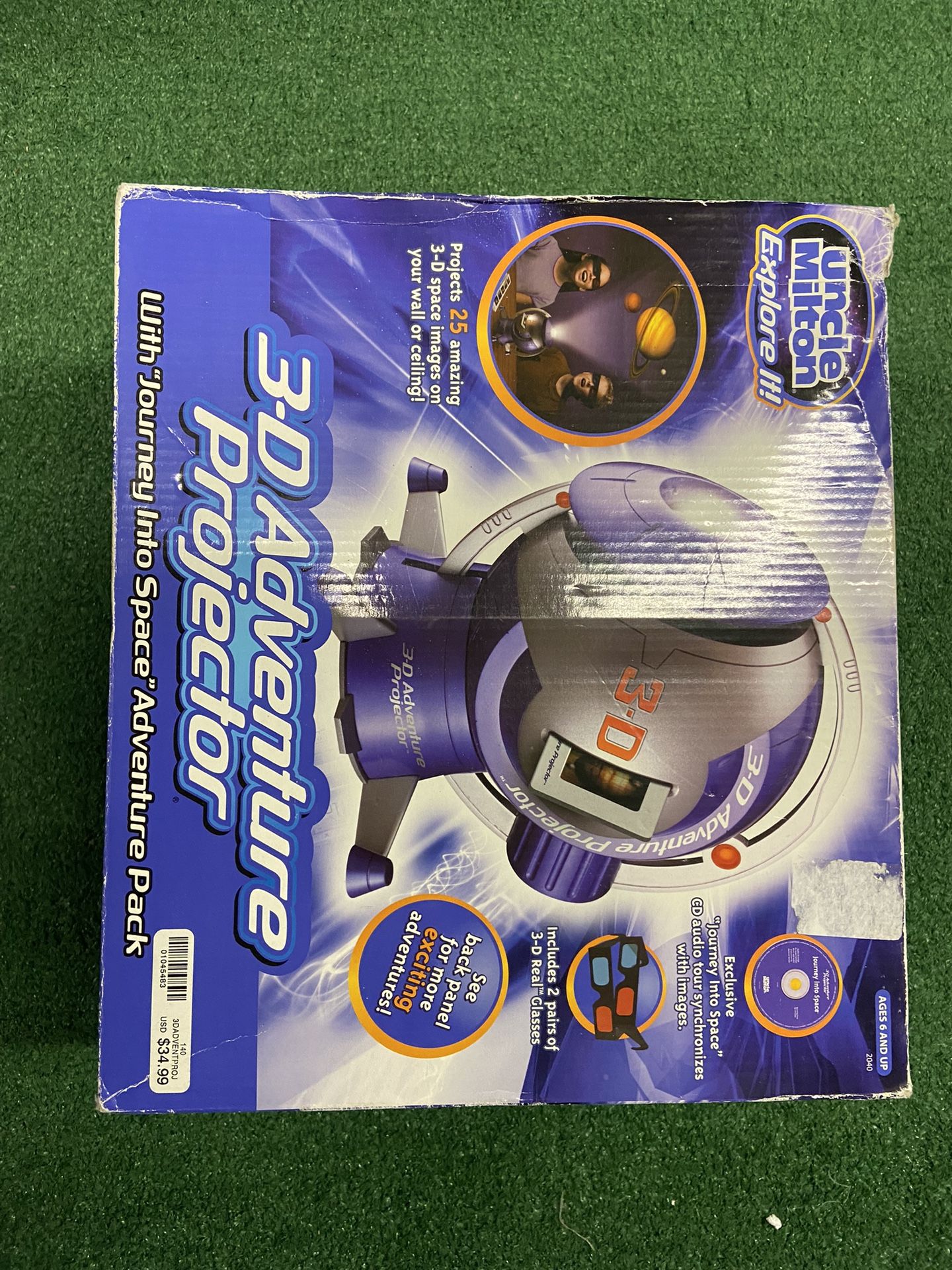 Uncle Milton 3-D Adventure Projector Kid Ed Learning Toy Journey Into Space 2003