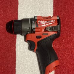 NEW M12 MILWAUKEE HAMMER DRILL 