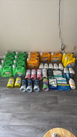 Large Lot of Household Cleaning & Laundry Products