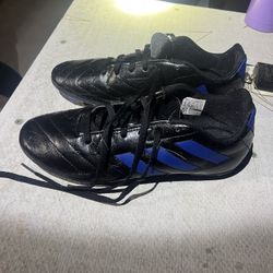 Adidas Soccer Cleats Boys 6