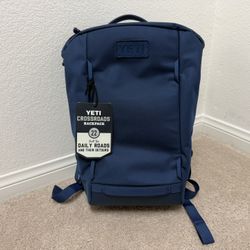 YETI Crossroads 22L Backpack