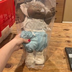 Vintage Cabbage Patch doll 1984