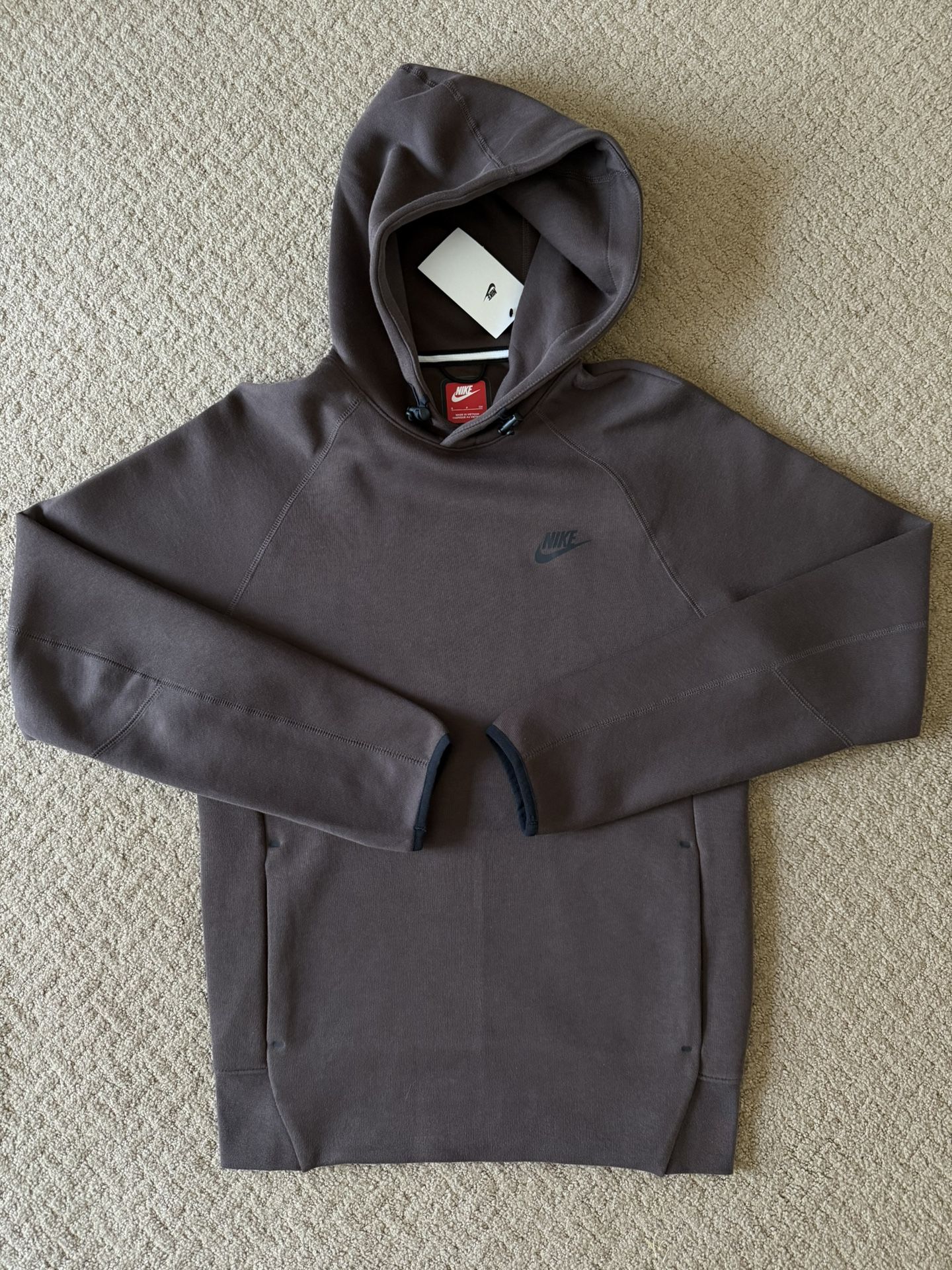 NEW Nike Sportswear Tech Fleece Men’s Pullover Hoodie Brown Size Small