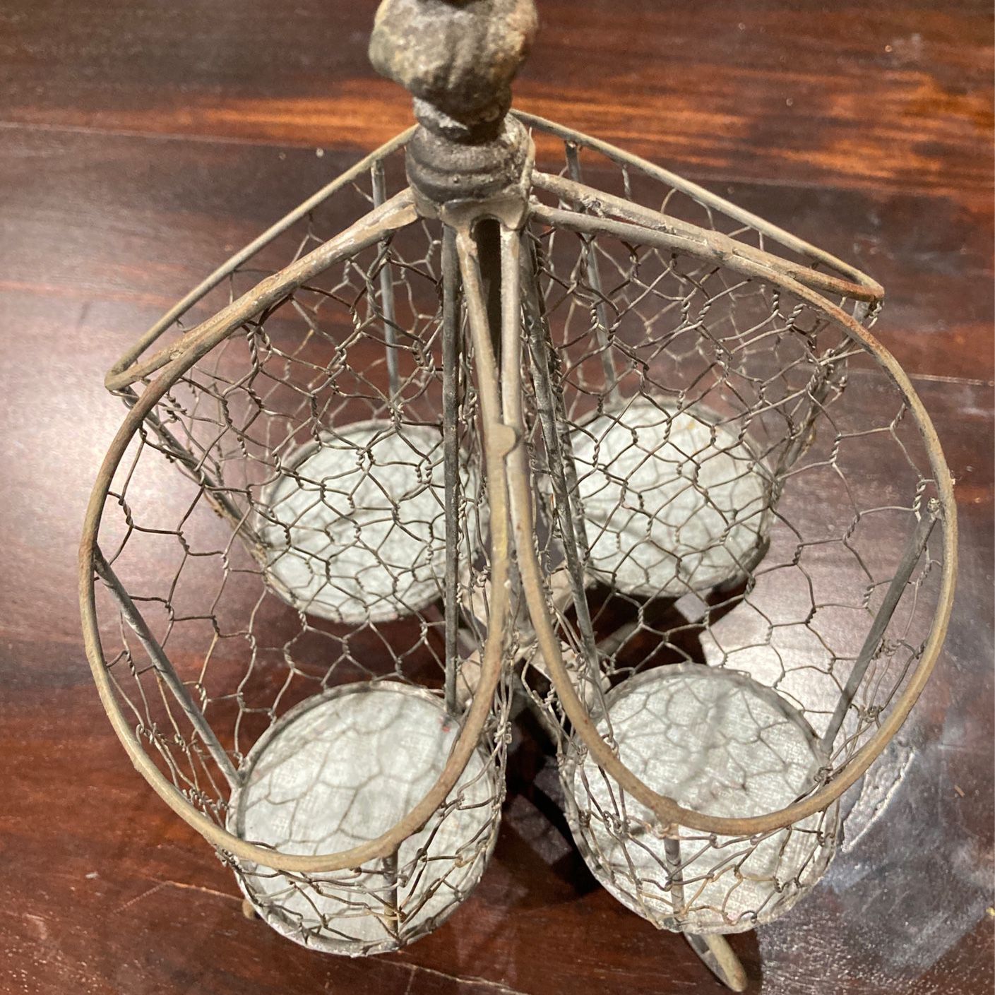 Silverware/Pencils/Art Supplies Metal Holder