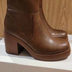 Heel Boots Size 8