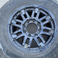 Wheel And Tire 265/70/R17 8 Lug Wheel $15