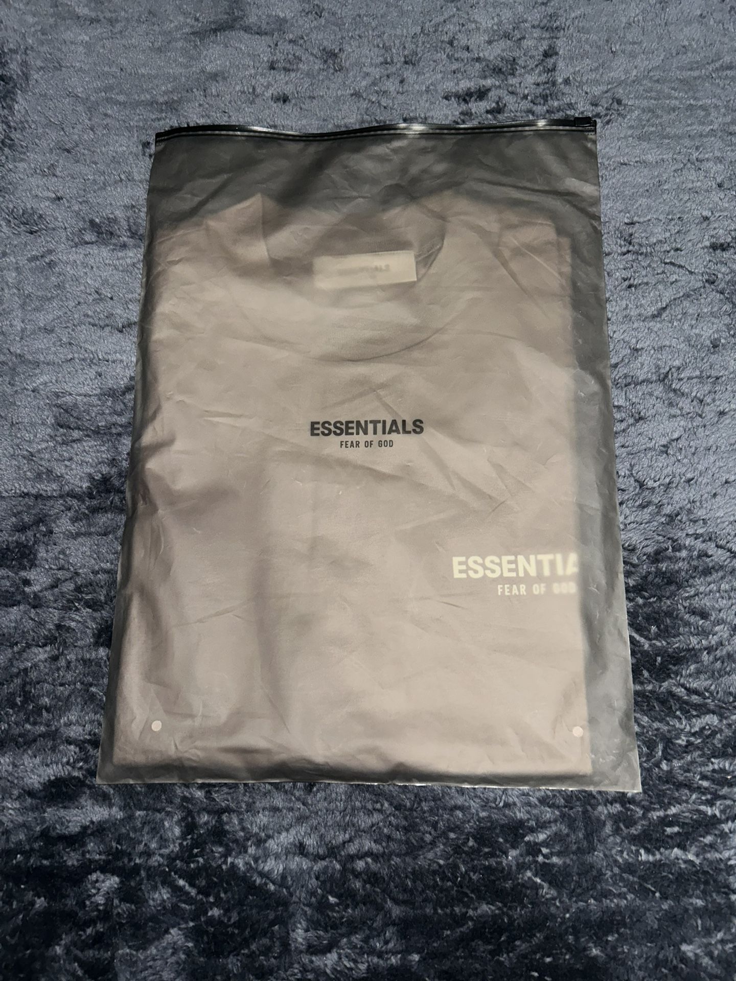 Essentials Shirt Size Small 