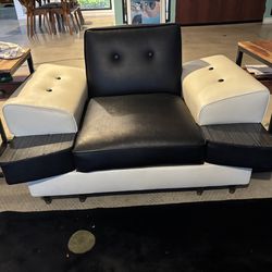 Mid Century modern Chair