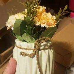 Small New Flower Decor