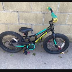 Used specialized rip rock 16 bike  kids bike… youth