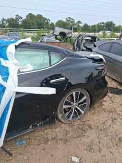 2022 Nissan Maxima parts