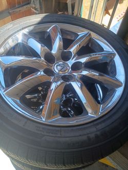 Lexus wheels and tires