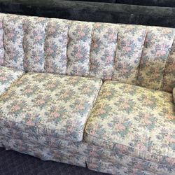 Very Nice Antiques Sofa $65