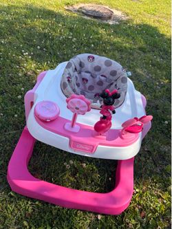 Minnie Mouse walker