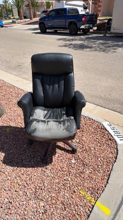 Free chair
