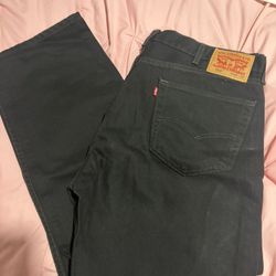 Levi's 505 Regular Fit Jeans. 