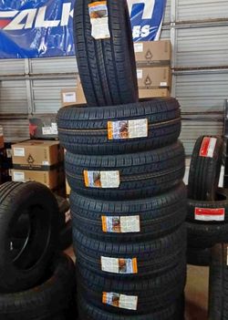 205/55/16 Set Of Tires 