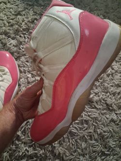 Jordan 13 's (size 11 )