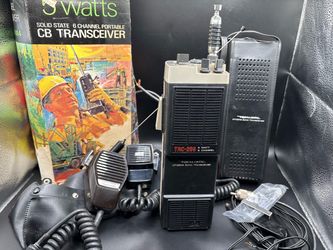 Vintage Realistic TRC-208 Portable CB Transceiver with Accessories
