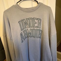 Under Armour Sweatshirt