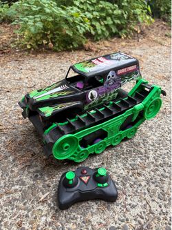 Grave Digger RC Trax Truck