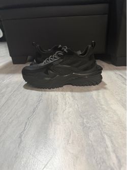 Javi Sneakers
