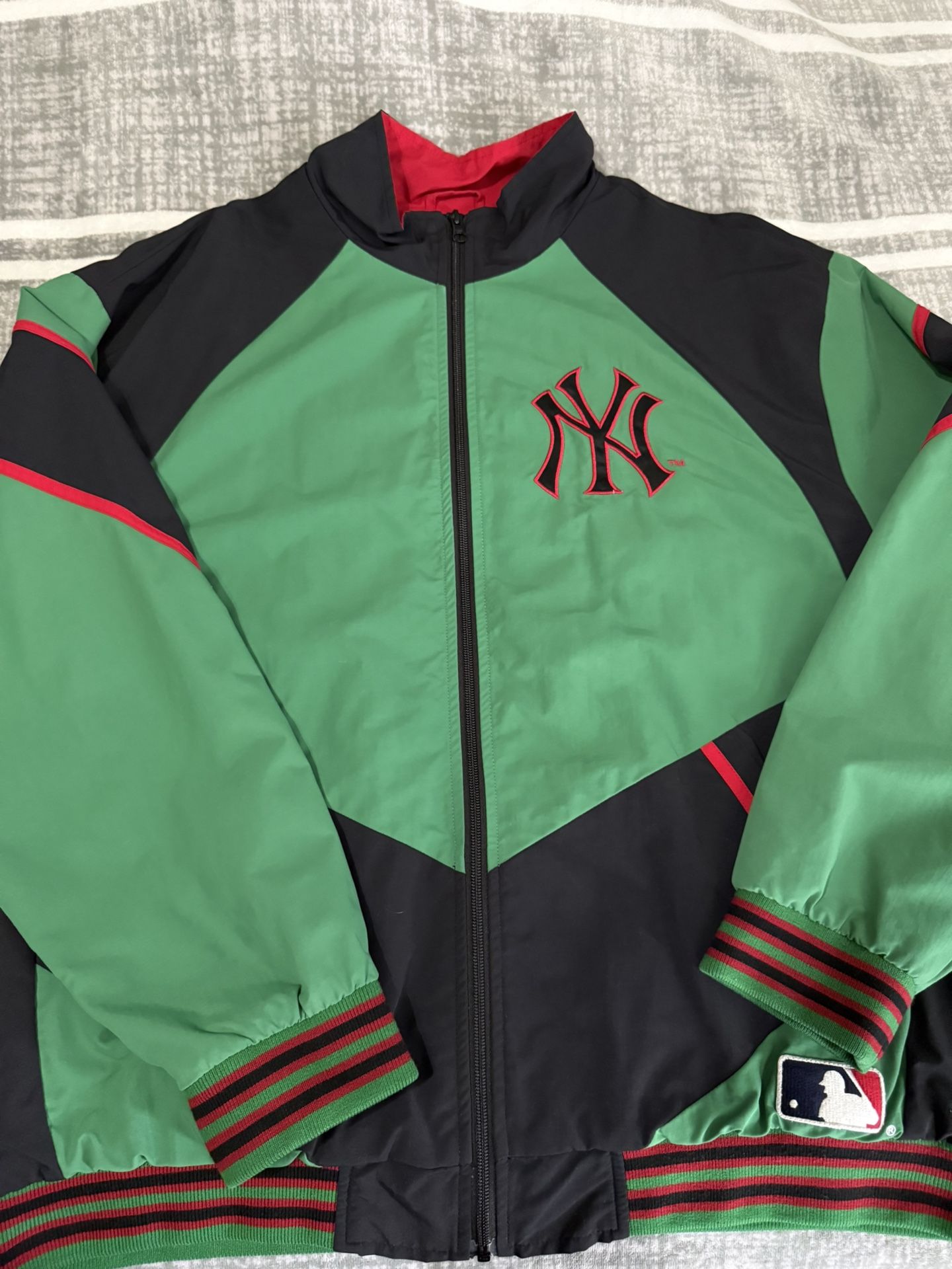 SUPREME X YANKEES JACKET