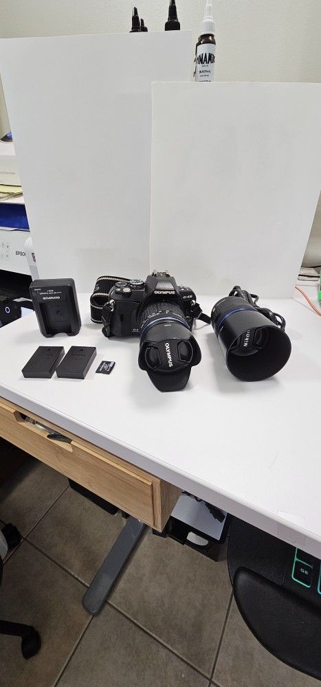 Olympus E-410 Digital SLR Camera with Olympus 14-42 & 40-150Lens and Accessories