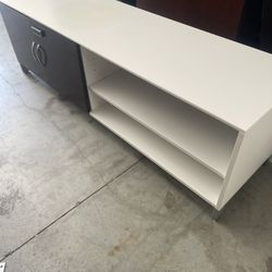 Tv Stand 72”