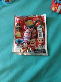 Disney Christmas Piglet With Coffee Cup Collectable New Extra Keyring 