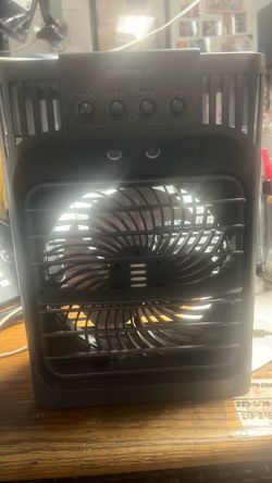 Small fan at water make it cooler wireless