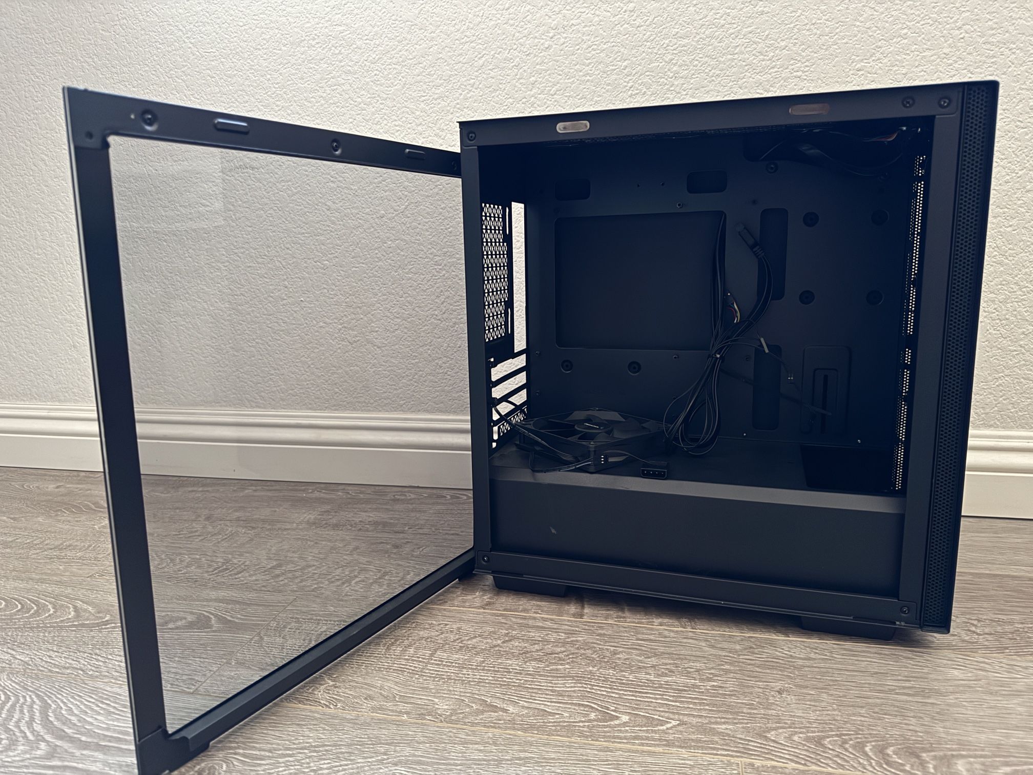 DeepCool Mid-Tower PC Case