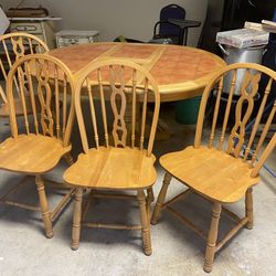 Oval tile Top Kitchen Table & 4 Chairs 