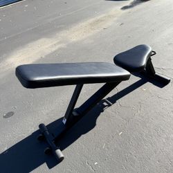 NEW PROFESSIONAL FOLDING WORKOUT BENCH ($300 RETAIL PRICE!!)