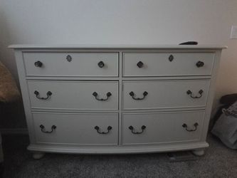6 Drawer Dresser