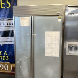SUB ZERO 48”WIDE PANEL READY BUILT IN SIDE BY SIDE REFRIGERATOR 